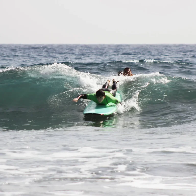 Group Lessons — Pure Surf School, playa de San Agustín